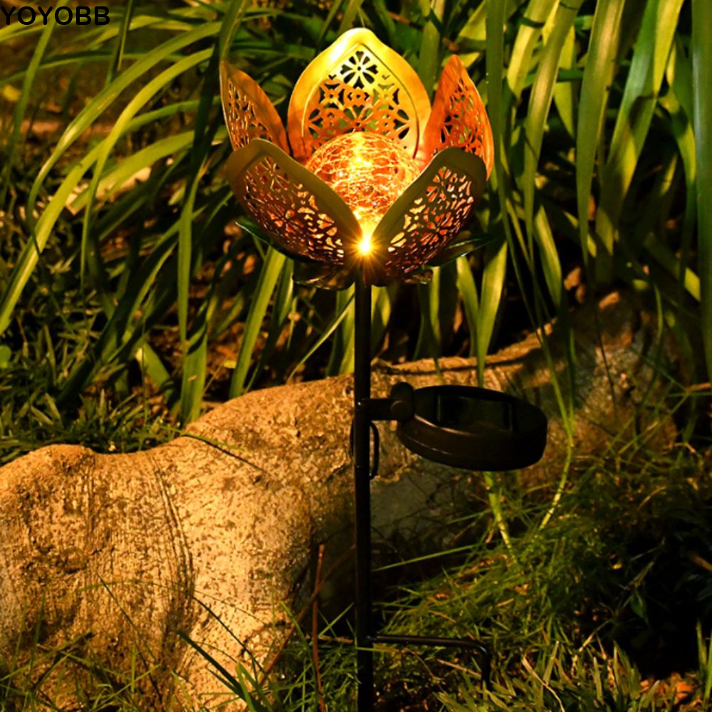 Lotus Shaped Solar Powered Lam - Outdoor Lighting Ground Fixtures avis et prix