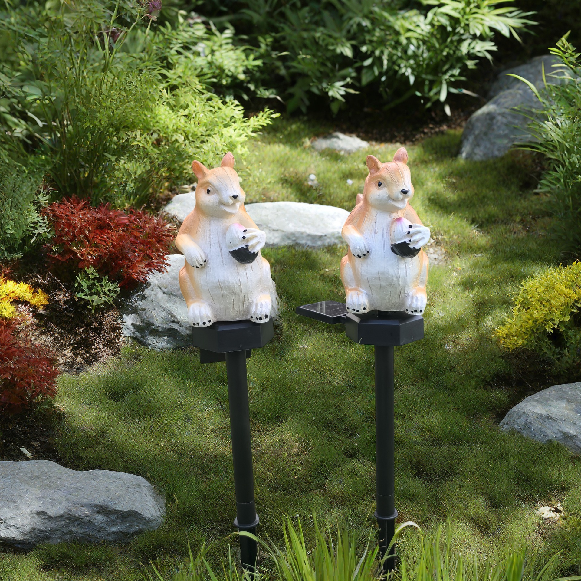 LED Solar Resin Squirrel Groun - Outdoor Lighting Ground Fixtures avis et prix