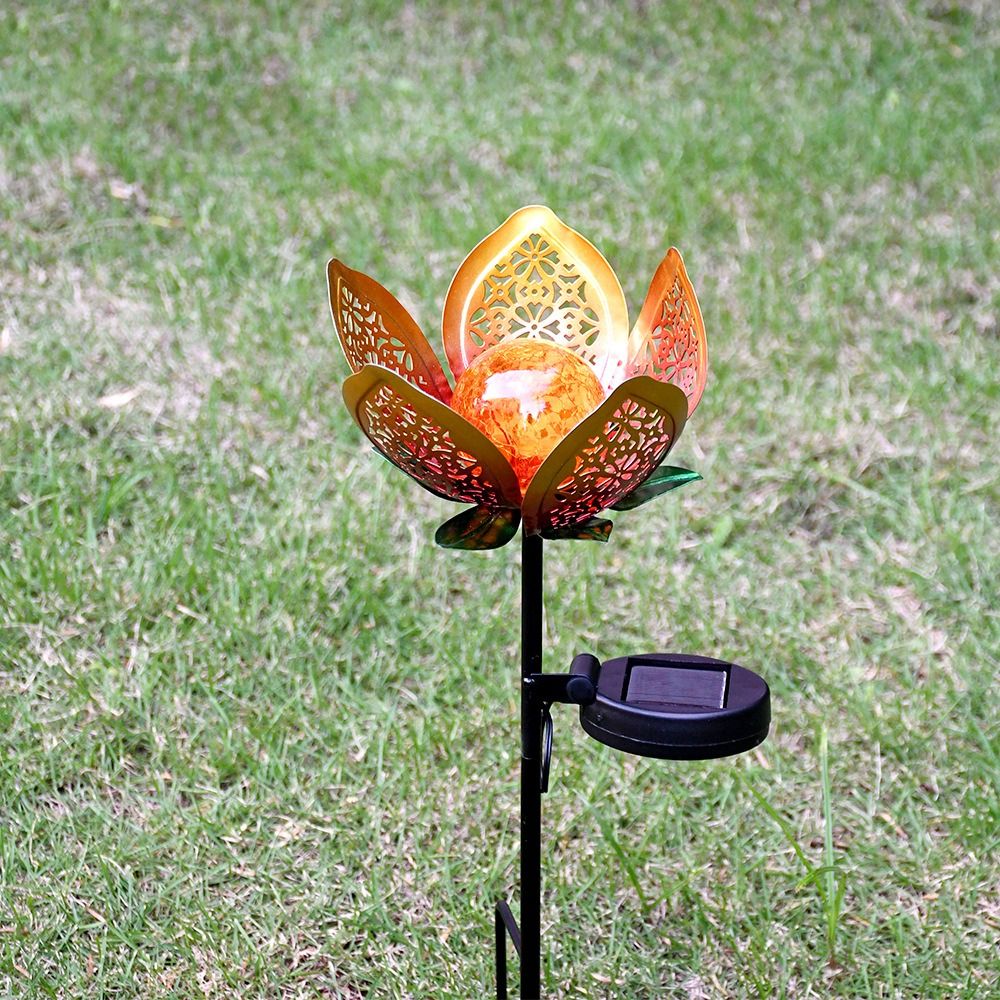 Lotus Shaped Solar Powered Lam - Outdoor Lighting Ground Fixtures avis et prix