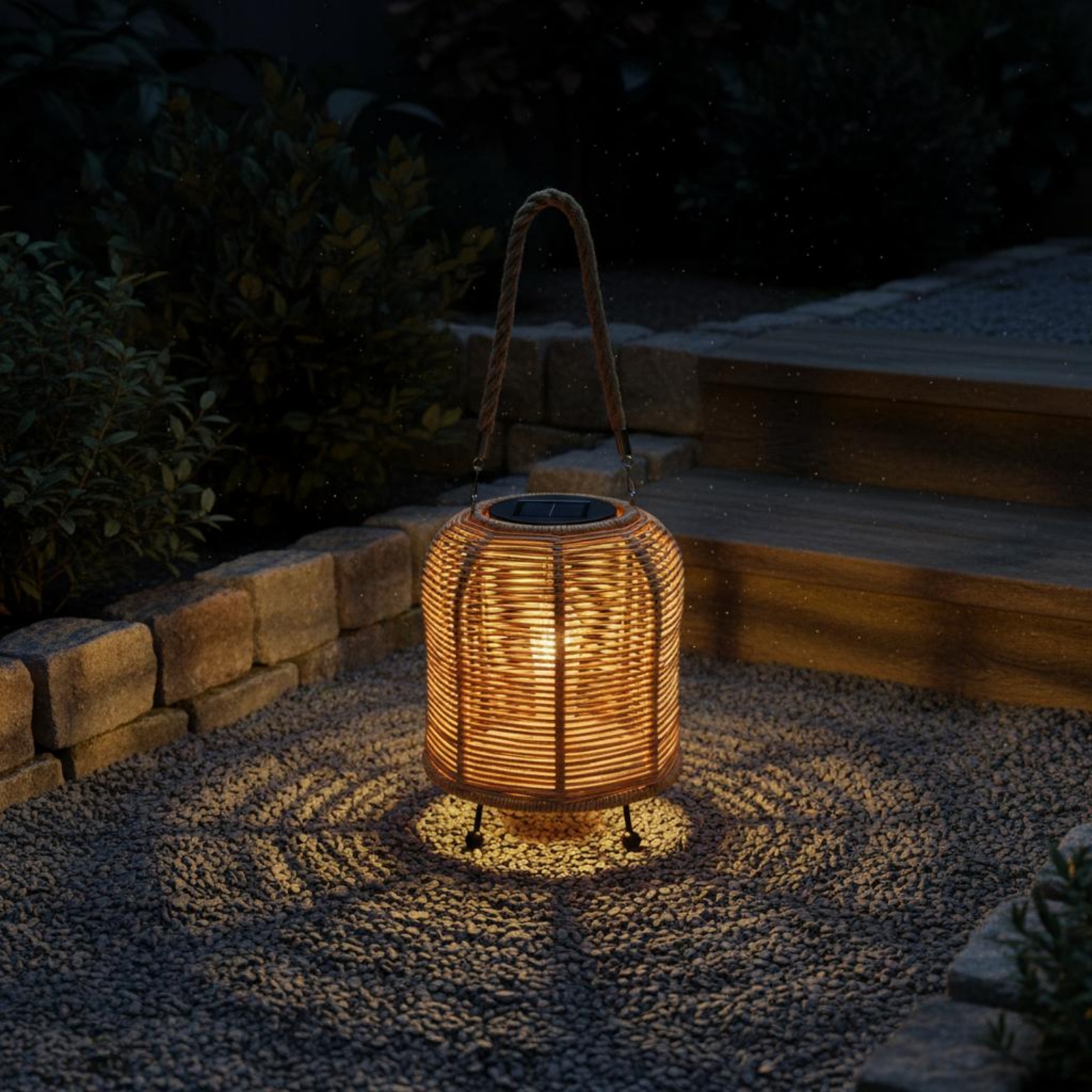 Handwoven Solar Lantern Warm L - Outdoor Lighting And Decor avis et prix