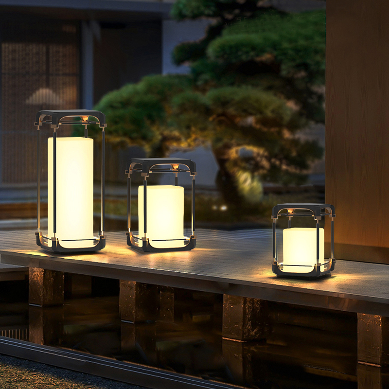 Luminous floor lamp courtyard  - Outdoor Lighting And Decor avis et prix